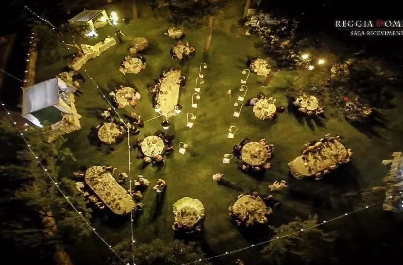 Hotelli Relais Reggia Domizia