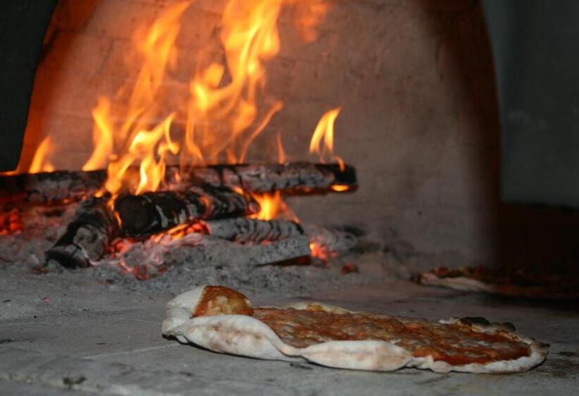 호텔 Ristorante Benigni