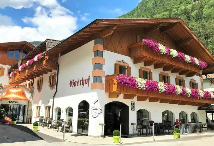 ホテル Zur Brücke   Your Home In Heart Of South Tyrol, With Brixencard And Free Parking