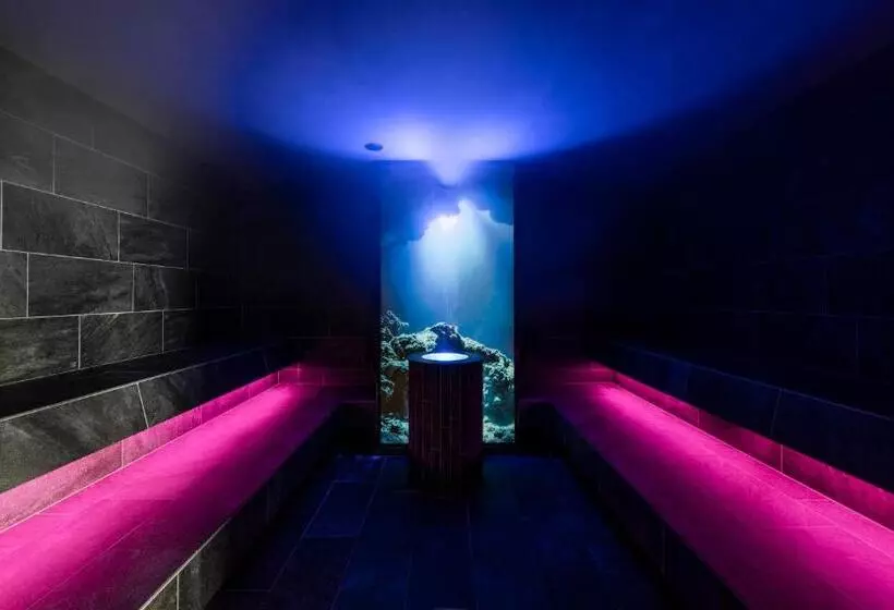 Parkhotel Holzerhof