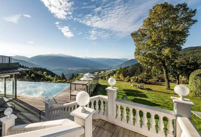 Parkhotel Holzerhof