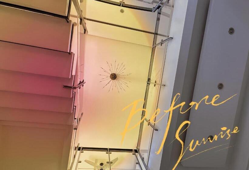 Bed and Breakfast Lariszone Luxury Courtyard Villa