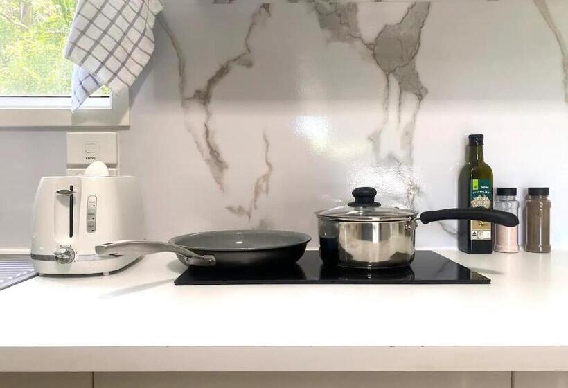 민박 Entire Self Contained Cabin On The Beautiful Mountain