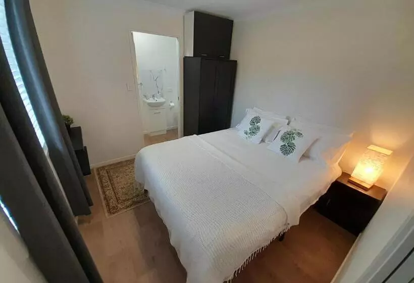 Aamiaismajoitus (B&B) Entire Self Contained Cabin On The Beautiful Mountain