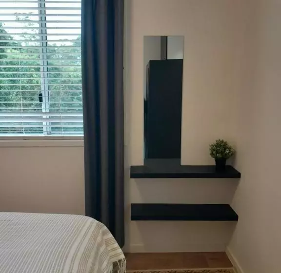 Aamiaismajoitus (B&B) Entire Self Contained Cabin On The Beautiful Mountain