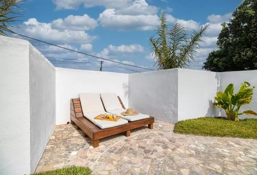 تختخواب و صبحانه Sunday Morning Guesthouse