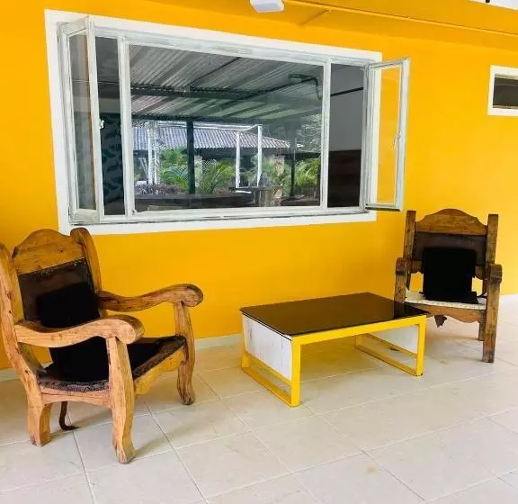 Hotelli Tierra Nueva Campestre