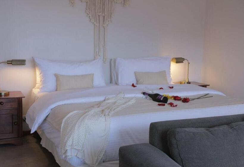 هتل Cabañas Caleta Hueso