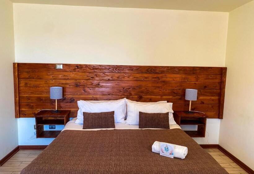 هتل Cabañas Caleta Hueso