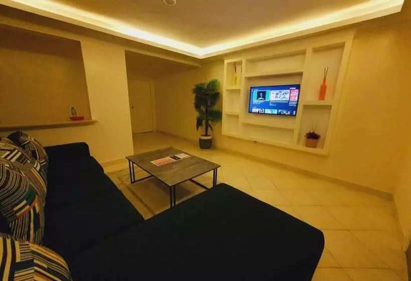 هتل Comfort E Suites