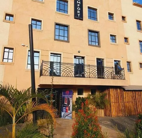 هتل Comfort E Suites