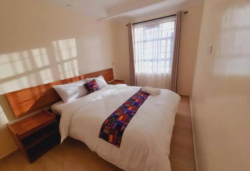 هتل Comfort E Suites