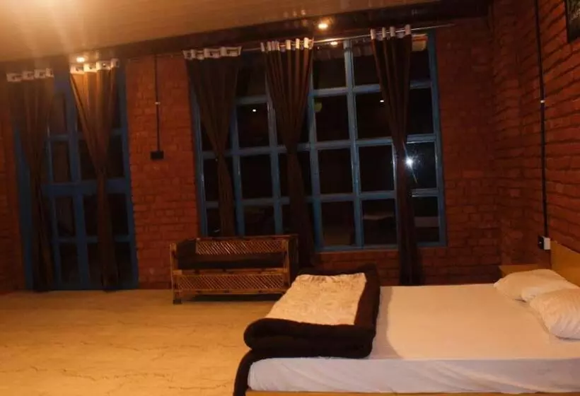 ホテル Corbett Safari Room & Adventure