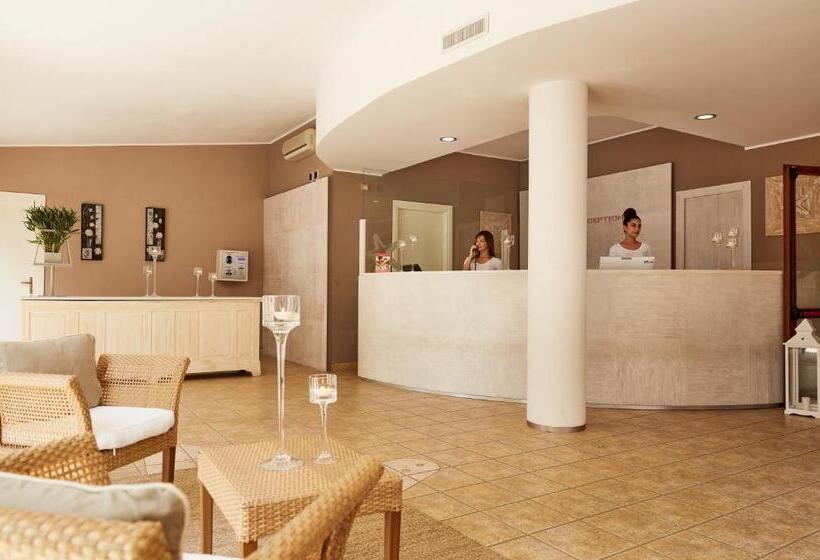 Отель Voi Tanka Selected