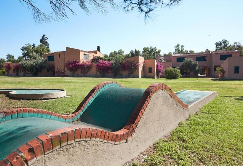 Отель Voi Tanka Selected