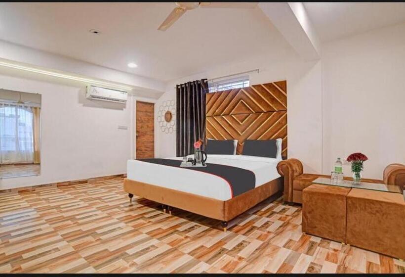 בית מלון כפרי Western Arc