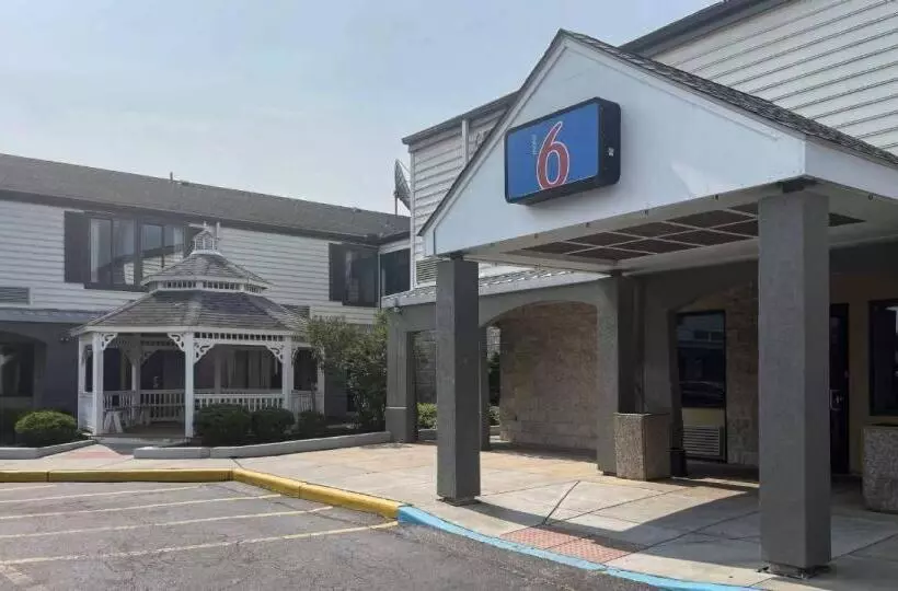 Motel 6 Newark, De