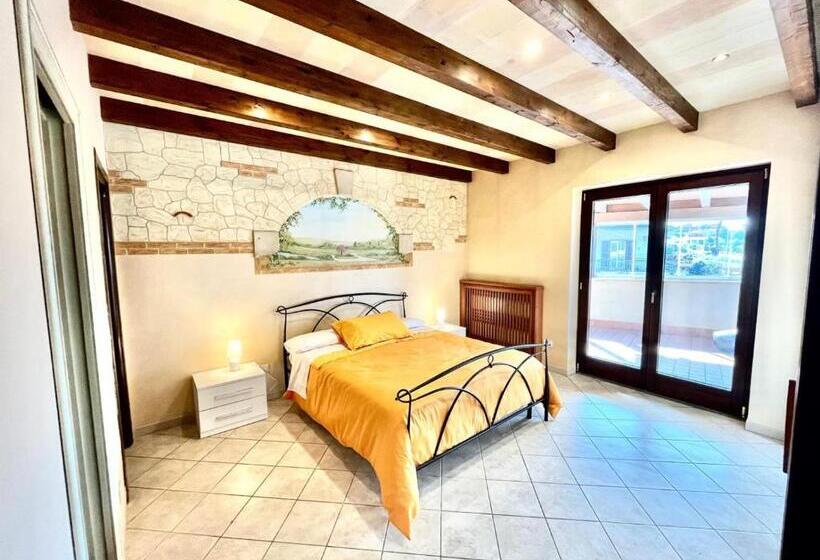 膳宿费 Al Capolinea