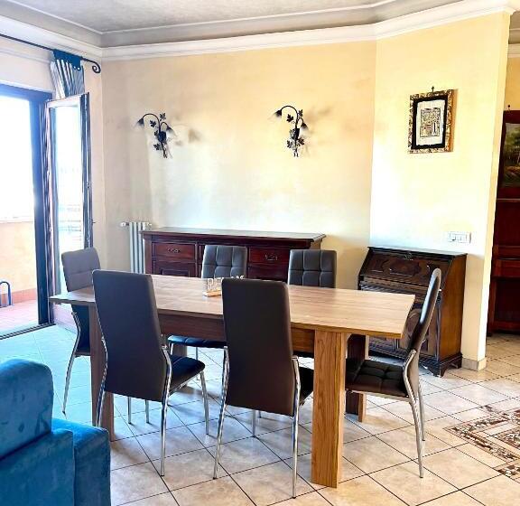 膳宿费 Al Capolinea