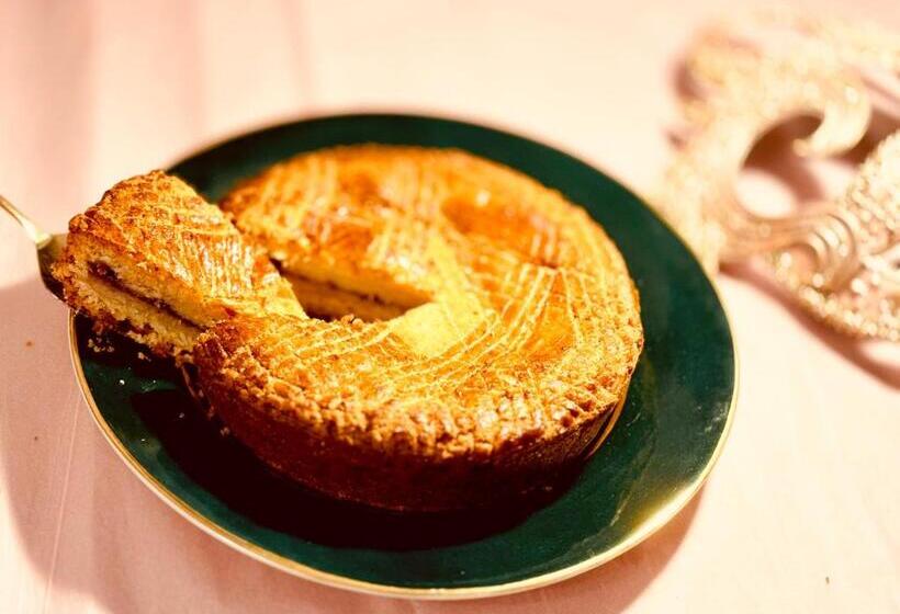 پانسیون Aux Bonheurs Des Roses