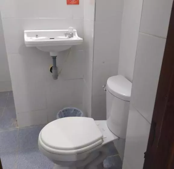 Majatalo De La Mora Hostal