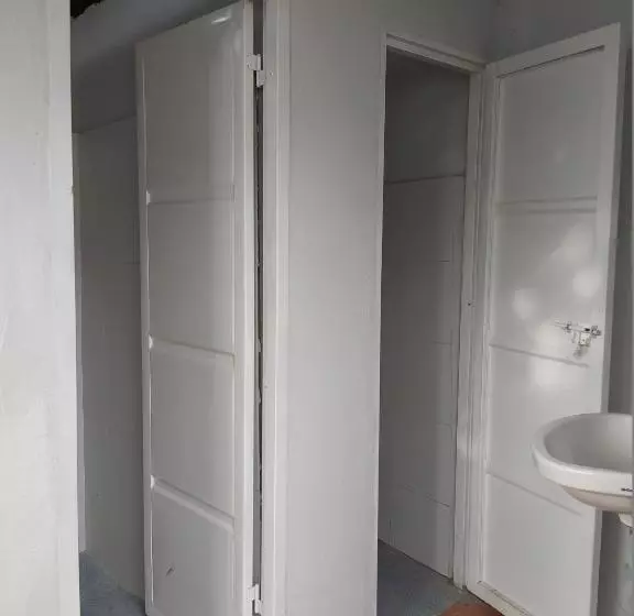 Majatalo De La Mora Hostal