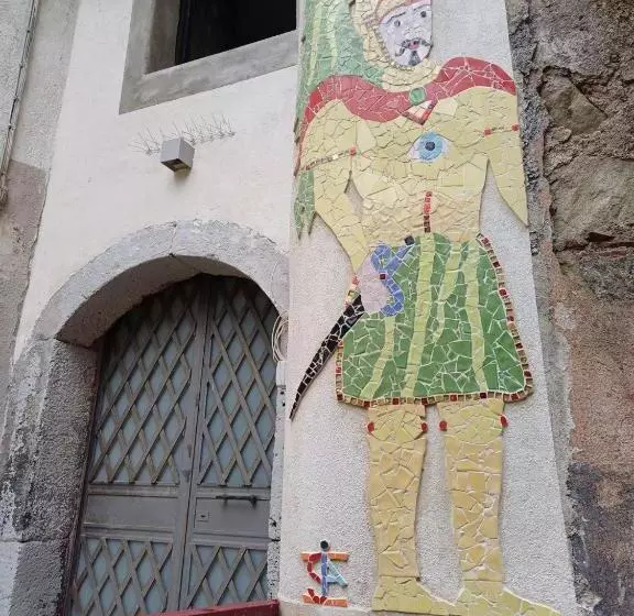 پانسیون Etnalcantara16