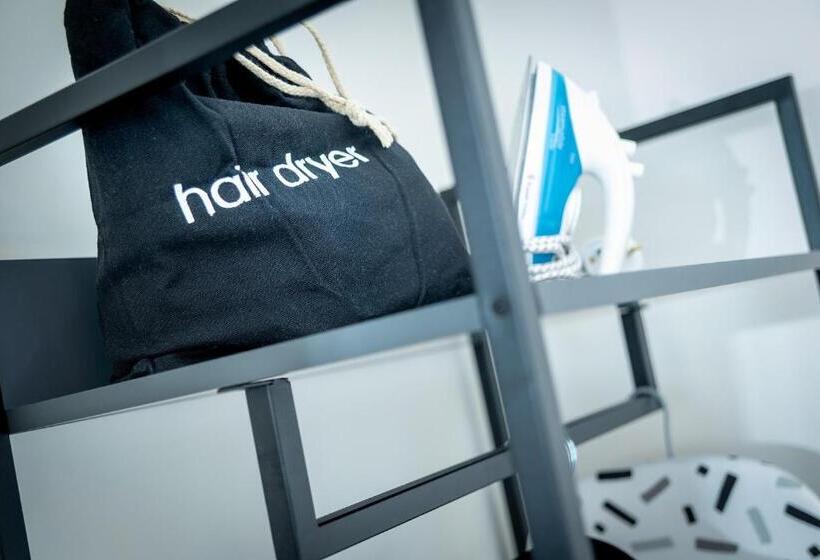 Пансион Kings Arms Suites Luxury Double Freestanding Bath Self Check In