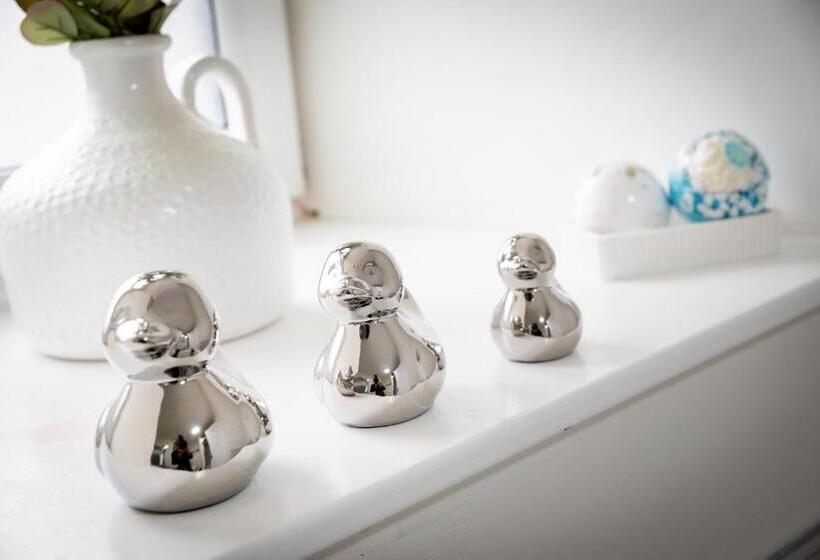 Пансион Kings Arms Suites Luxury Double Freestanding Bath Self Check In