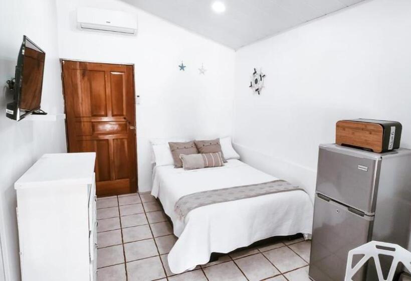 Пансион Oceanic Playa Matapalo