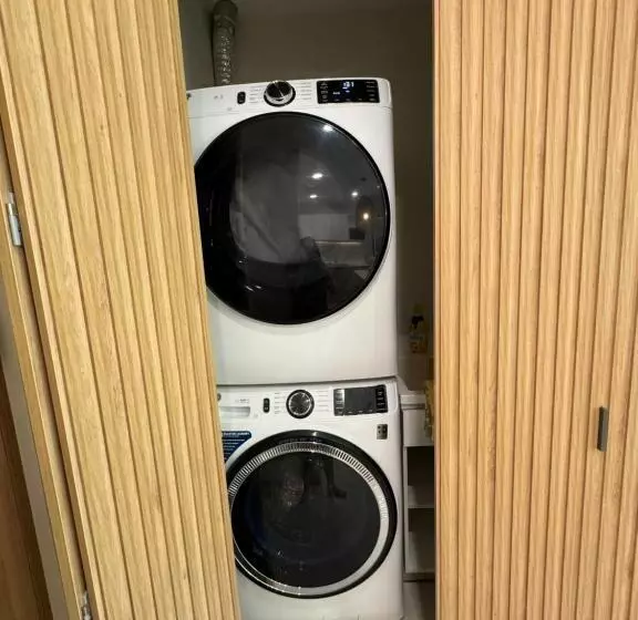 2 Bedroom Jungle View Penthouse With Pool & Jacuzzi