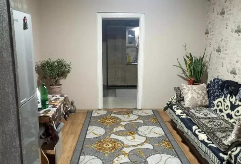 هاستل Asian Guest House