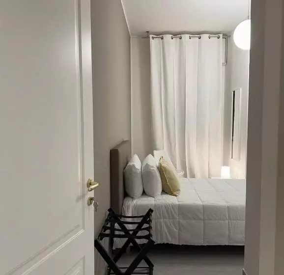 تختخواب و صبحانه 4th Floor Caserta