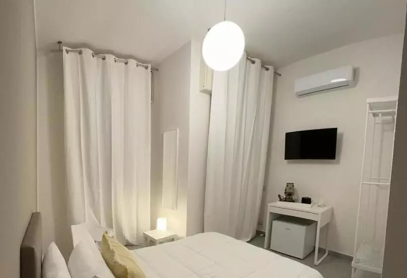 تختخواب و صبحانه 4th Floor Caserta