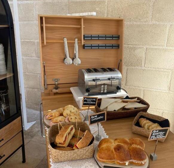 Aamiaismajoitus (B&B) Canova Luxurys A Pochi Passi Dal Centro