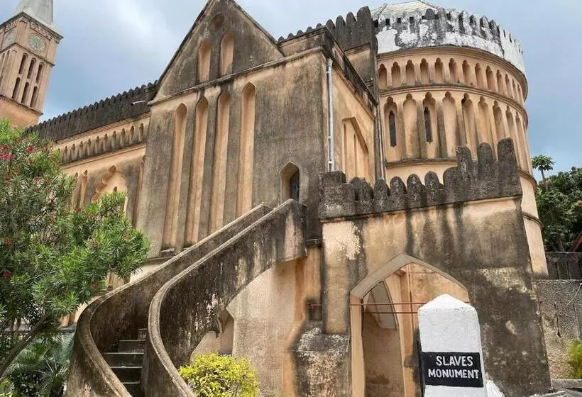 ベッドアンドブレックファースト Hanaia House