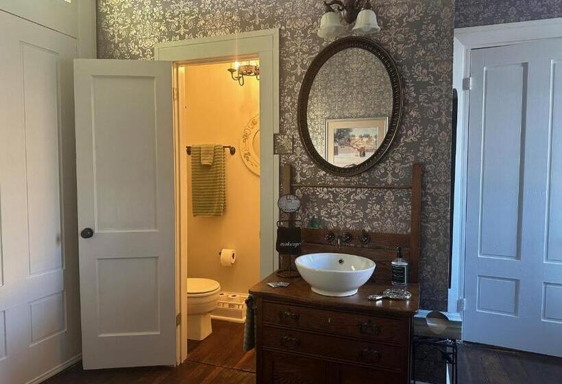 住宿加早餐 Iron Gate Inn