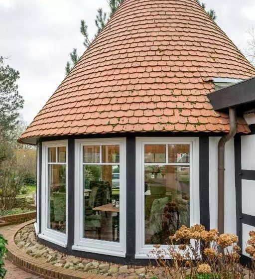 Aamiaismajoitus (B&B) Kleiner Storch   Seehotel Dümmer