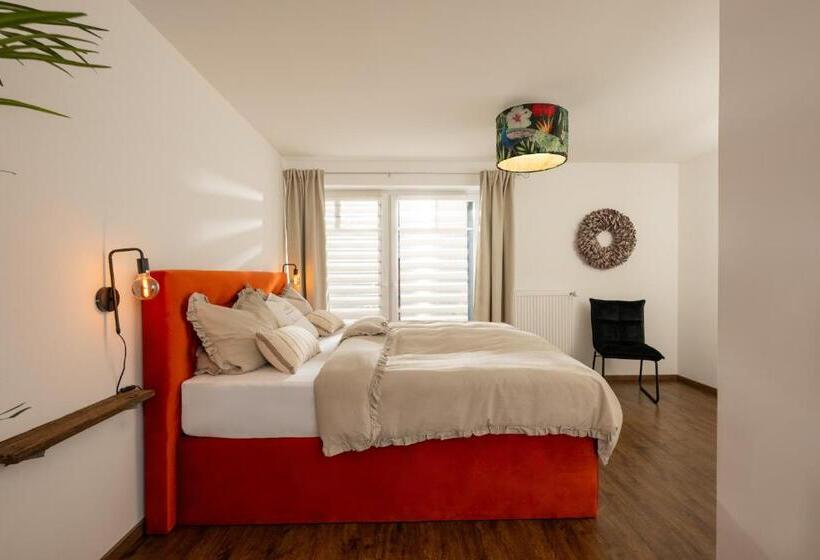 住宿加早餐  Kleiner Storch   Seehotel Dümmer