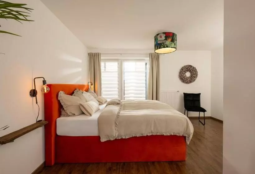 Aamiaismajoitus (B&B) Kleiner Storch   Seehotel Dümmer