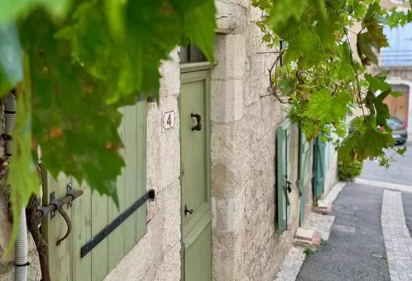 Aamiaismajoitus (B&B) Le Coucou Montcuq