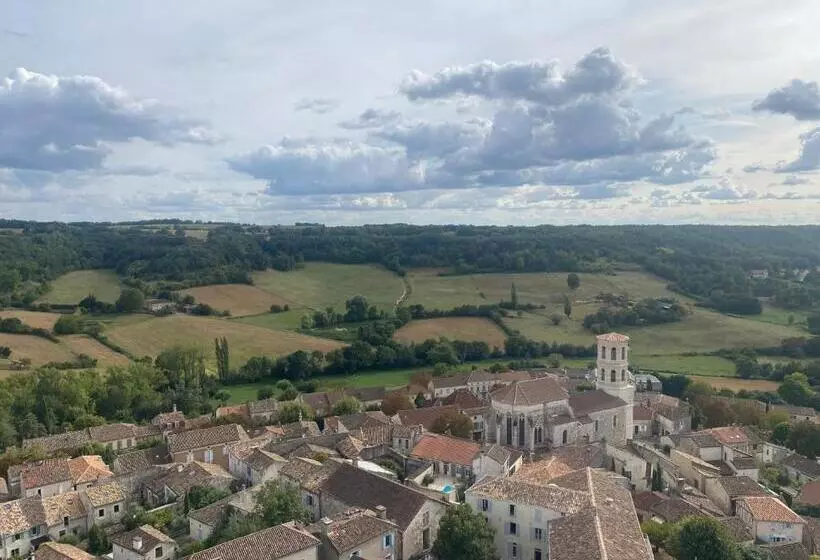 Aamiaismajoitus (B&B) Le Coucou Montcuq