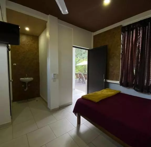 ホテル Cabañas El Sabinito
