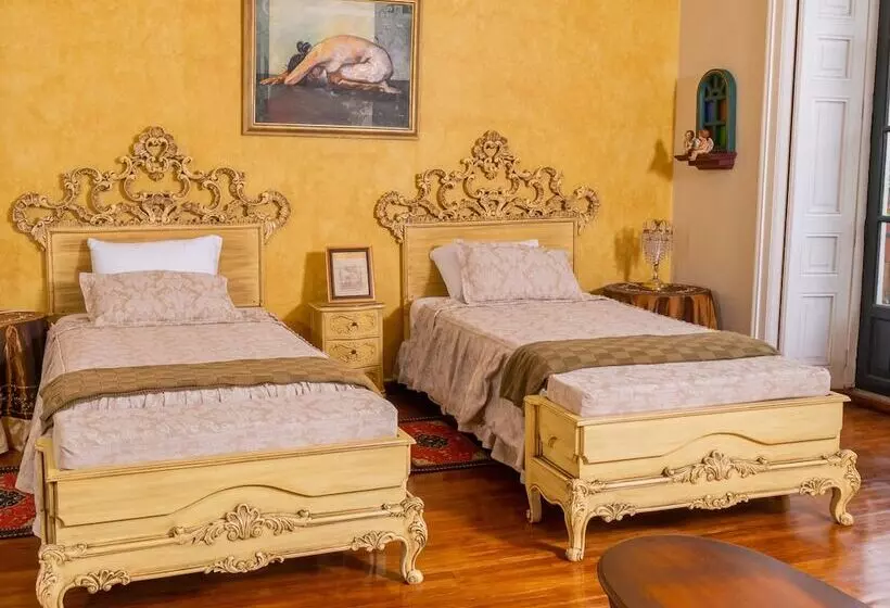 Hotel Casa Colonial Quito