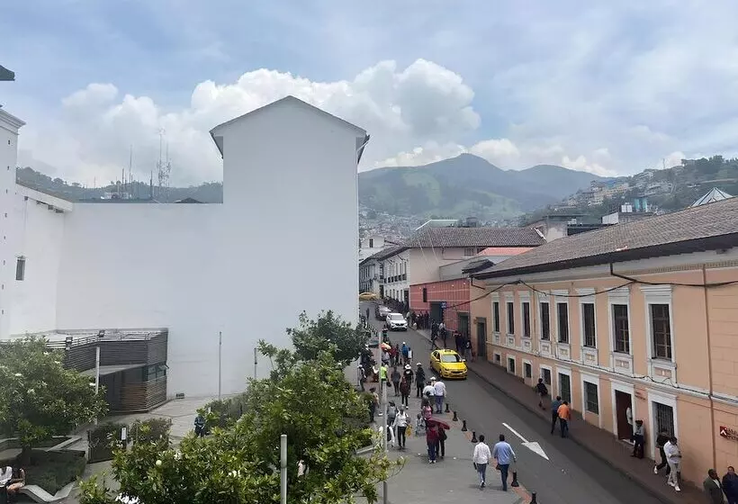 Hotel Casa Colonial Quito