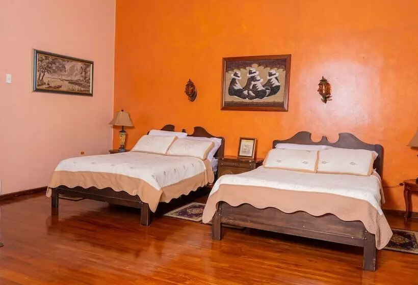 Hotel Casa Colonial Quito