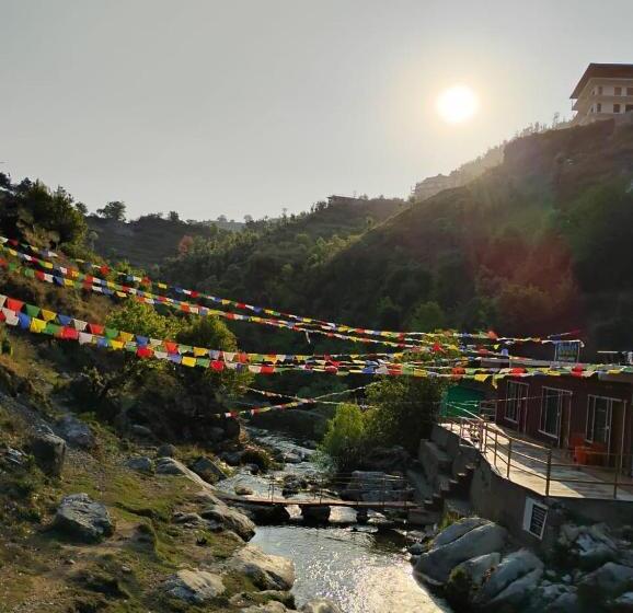 ホテル Rivulet Resort & Camping