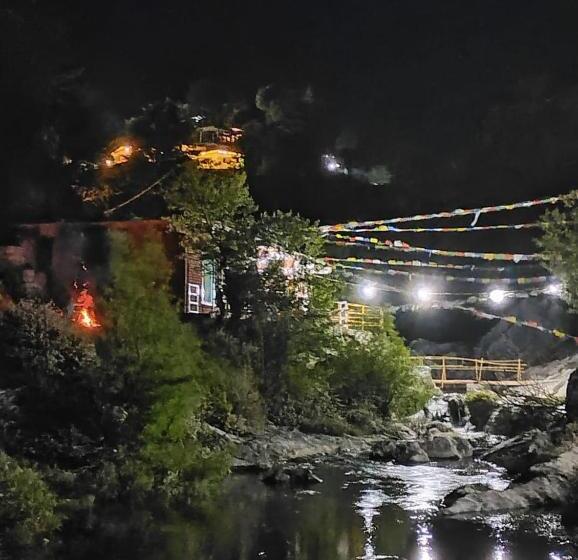 ホテル Rivulet Resort & Camping