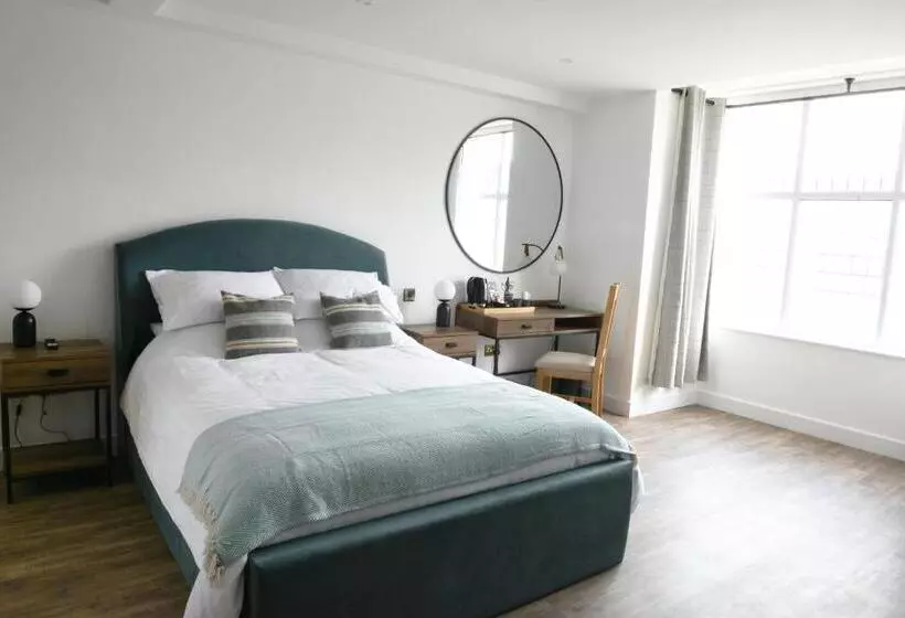 Hotelli The Almshouse Suites