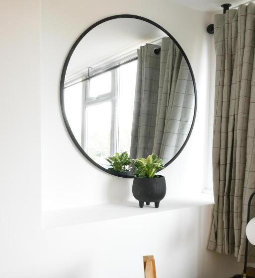 Отель The Almshouse Suites